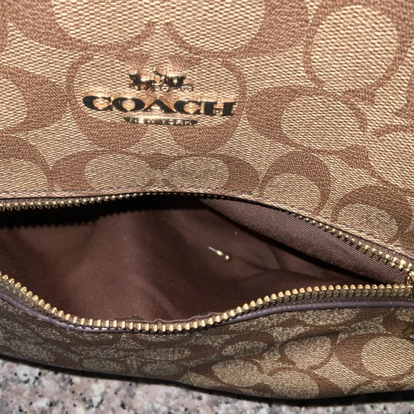 Coach Signature Handbag Purse - Picture 11 of 11